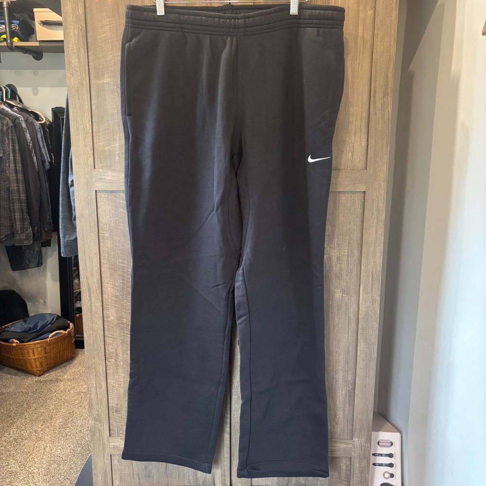NWT Nike Sportswear Club Fleece Pants XXL Black Open Hem Sweatpants 826424-010